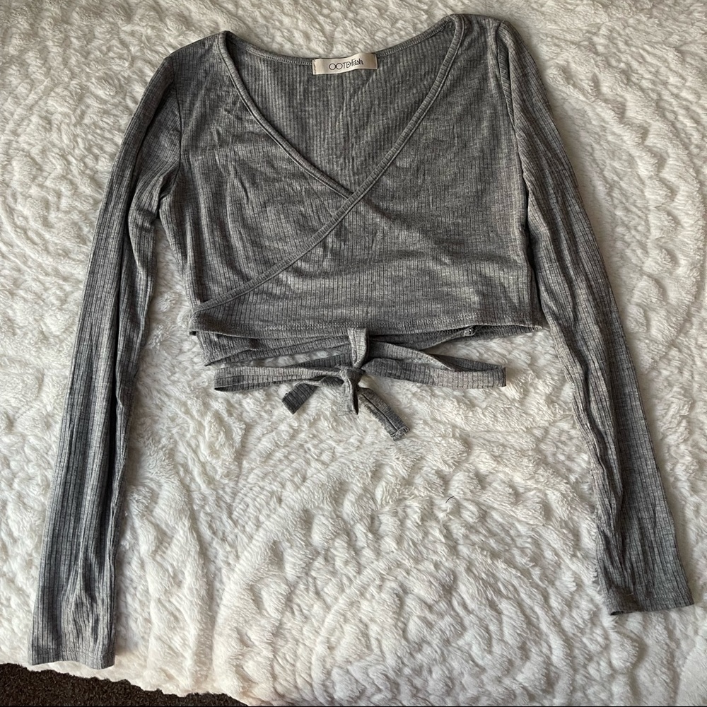 OOTDfashion cropped long sleeved